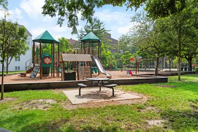 1912 N Cleveland Avenue #B, Chicago, IL 60614 - Photo 31