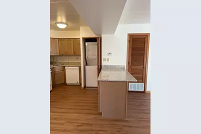 9532 Minnick Avenue #2W, Oak Lawn, IL 60453 - Photo 5