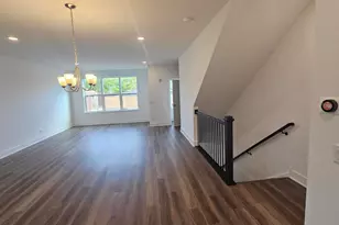 6431 Main St, Morton Grove, IL 60053 - Photo 15
