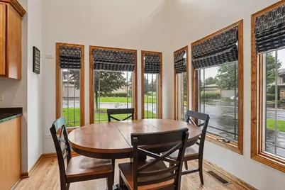 20467 Falling Water Circle, Frankfort, IL 60423 - Photo 7