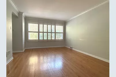 9427 S Harding Avenue, Evergreen Park, IL 60805 - Photo 3