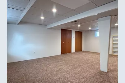 9427 S Harding Avenue, Evergreen Park, IL 60805 - Photo 19