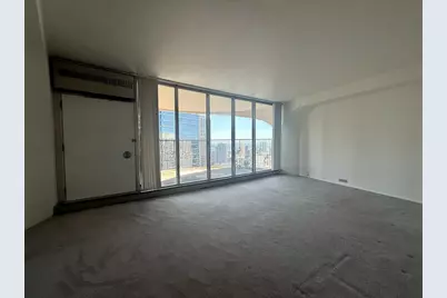 300 N State Street #4526, Chicago, IL 60654 - Photo 3