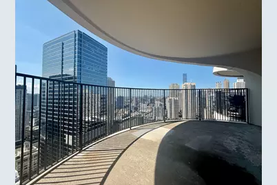 300 N State Street #4526, Chicago, IL 60654 - Photo 7