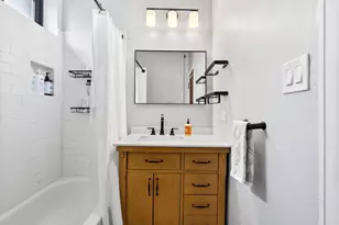 2112 N Seminary Ave, Chicago, IL 60614 - Photo 21
