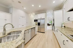 3414 N Oakley Ave, Chicago, IL 60618 - Photo 9