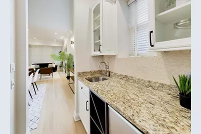 3414 N Oakley Avenue, Chicago, IL 60618 - Photo 11
