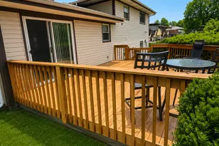 8808 S 85th Ct, Hickory Hills, IL 60457 - Photo 23