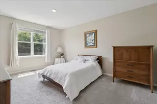 6331 Doral Dr, Gurnee, IL 60031 - Photo 11