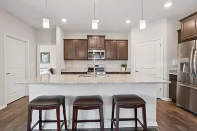 6331 Doral Drive, Gurnee, IL 60031 - Photo 9