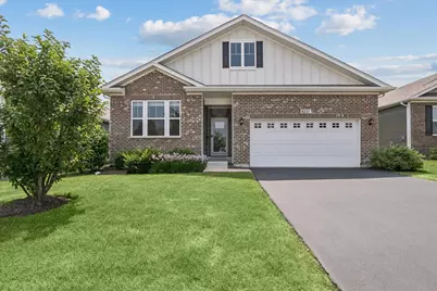 6331 Doral Drive, Gurnee, IL 60031 - Photo 1