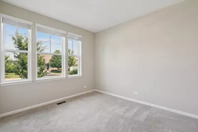 6331 Doral Drive, Gurnee, IL 60031 - Photo 17