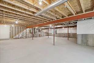 6331 Doral Dr, Gurnee, IL 60031 - Photo 21
