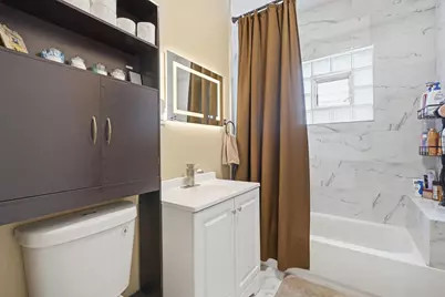 10747 S Forest Avenue, Chicago, IL 60628 - Photo 9