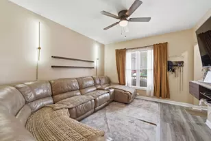 10747 S Forest Ave, Chicago, IL 60628 - Photo 3