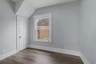 417 S 3rd Ave, Maywood, IL 60153 - Photo 13