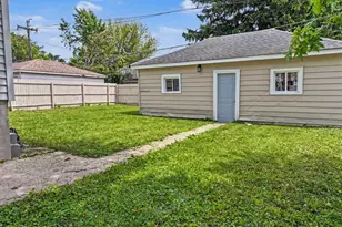 417 S 3rd Ave, Maywood, IL 60153 - Photo 29