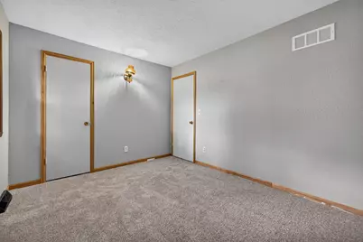 4877 Raymond Drive, Belvidere, IL 61008 - Photo 25