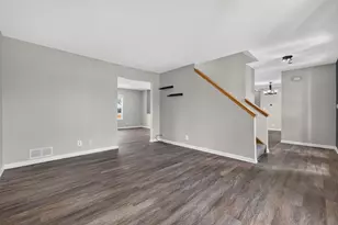 2516 Winfield Ln, Belvidere, IL 61008 - Photo 7