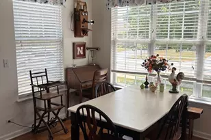 5 E Hague Dr, Antioch, IL 60002 - Photo 9