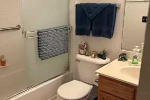 5 E Hague Dr, Antioch, IL 60002 - Photo 17