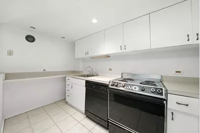 40 E 9th Street #710, Chicago, IL 60605 - Photo 9