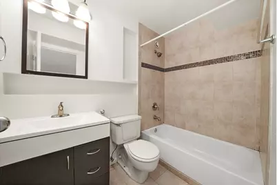 40 E 9th Street #710, Chicago, IL 60605 - Photo 13