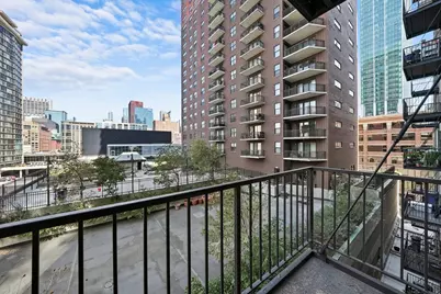 40 E 9th Street #710, Chicago, IL 60605 - Photo 15