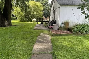 866 Paw Paw Rd, Paw Paw, IL 61353 - Photo 3