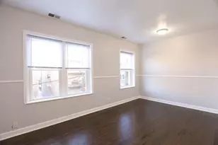 4511 N Malden St, Chicago, IL 60640 - Photo 5