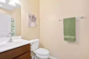 912 Baltimore St, McHenry, IL 60050 - Photo 13