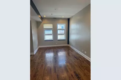 1062 W Chicago Avenue #2E, Chicago, IL 60642 - Photo 3