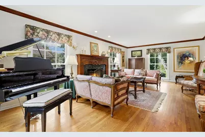 59 Sheffield Lane, Oak Brook, IL 60523 - Photo 5