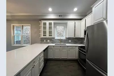 540 W Oakdale Avenue #2W, Chicago, IL 60657 - Photo 7