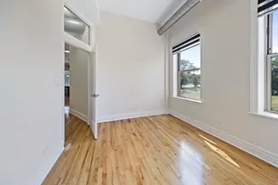 5016 S King Dr, Chicago, IL 60615 - Photo 17
