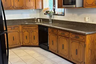 8060 S Kolmar Ave, Chicago, IL 60652 - Photo 9
