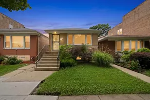 8018 S Michigan Ave, Chicago, IL 60619 - Photo 1