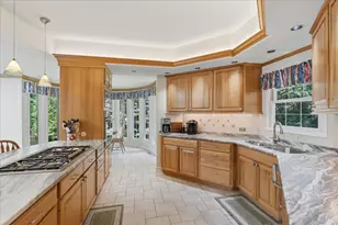 206 Londonderry Ct, Mundelein, IL 60060 - Photo 19