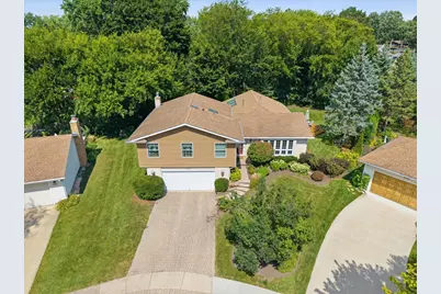 206 Londonderry Court, Mundelein, IL 60060 - Photo 3