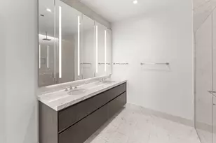 363 E Wacker Dr, Chicago, IL 60601 - Photo 15
