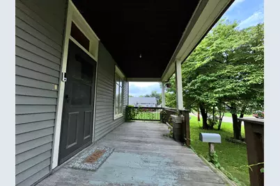 207 Cottage Street, Streator, IL 61364 - Photo 3