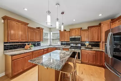 5 Park Place Circle, Hawthorn Woods, IL 60047 - Photo 9