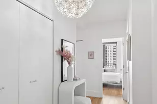 630 N State St, Chicago, IL 60654 - Photo 19