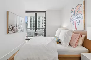630 N State St, Chicago, IL 60654 - Photo 11