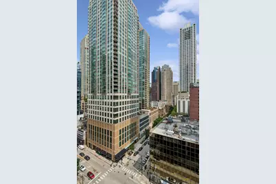 630 N State Street #1501, Chicago, IL 60654 - Photo 17