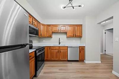 801 79th Street #310, Darien, IL 60561 - Photo 3