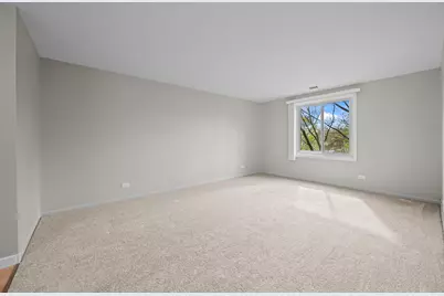 801 79th Street #310, Darien, IL 60561 - Photo 9
