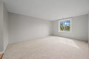 801 79th St, Darien, IL 60561 - Photo 9