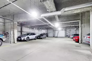 550 W Wellington Ave, Chicago, IL 60657 - Photo 33