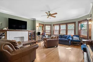 1223 Edmer Ave, Oak Park, IL 60302 - Photo 5